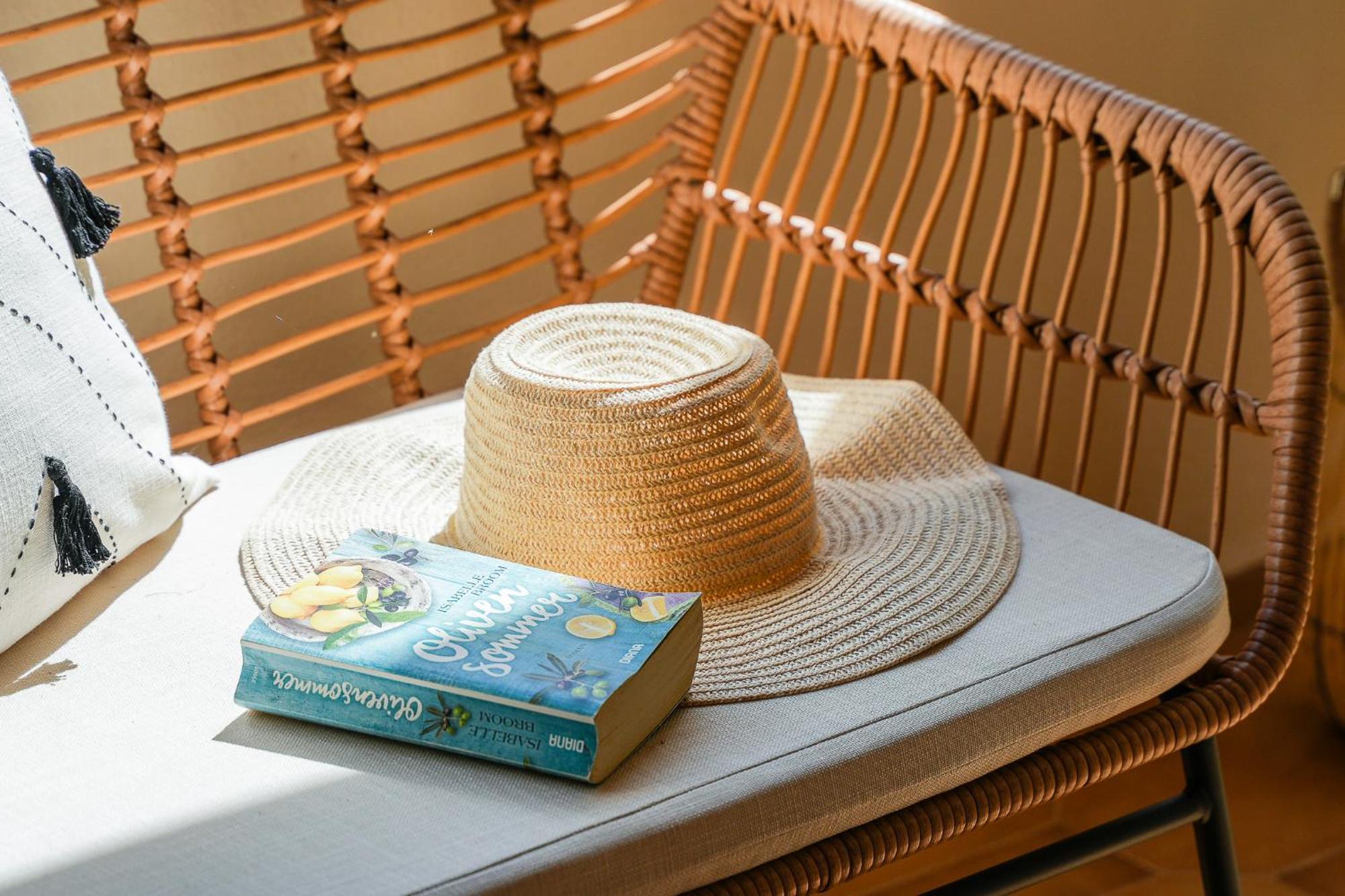Amazing Beach House With Balcony ラゴス エクステリア 写真
